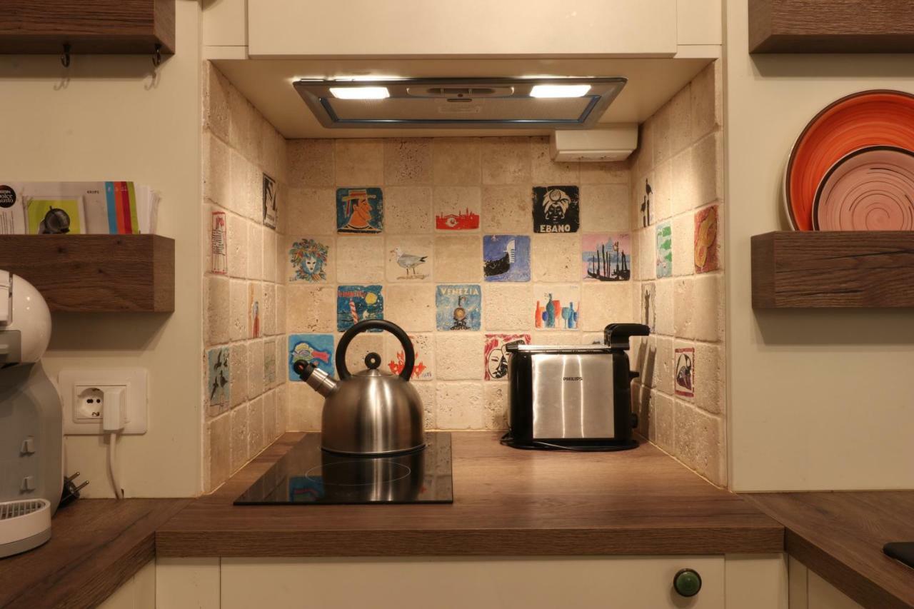 Ca' De' Kocai Apartment Venesia Bagian luar foto