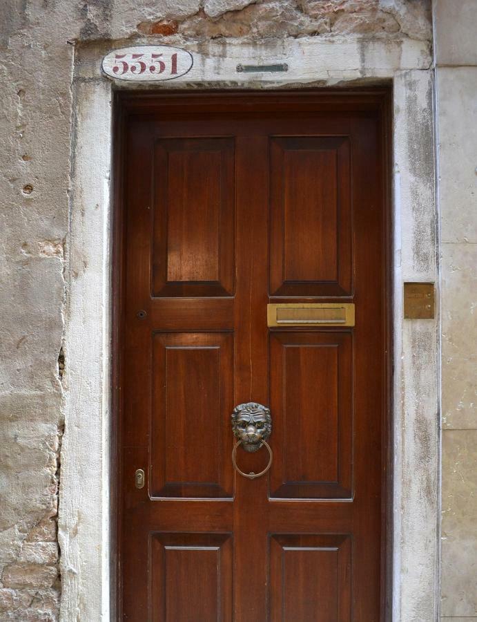 Ca' De' Kocai Apartment Venesia Bagian luar foto